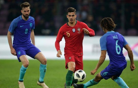 德甲倒计时，达拉斯独行侠转会期止住颓势，细节引发关注，目标明确，数据趋势出现新变化的简单介绍-星空娱乐棋牌