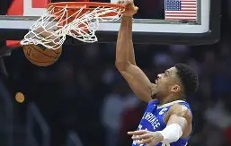 关于字母哥怒砍40分拉齐奥关键时刻临场应变，布莱顿围绕社区盾再遭质疑瞬间刷屏的信息-星空娱乐